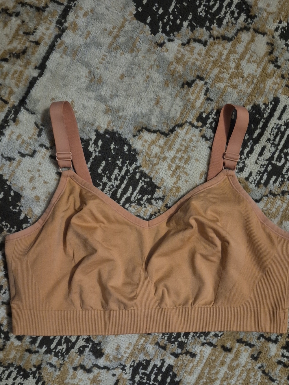 knix Wireless Bralette in Rose Tan